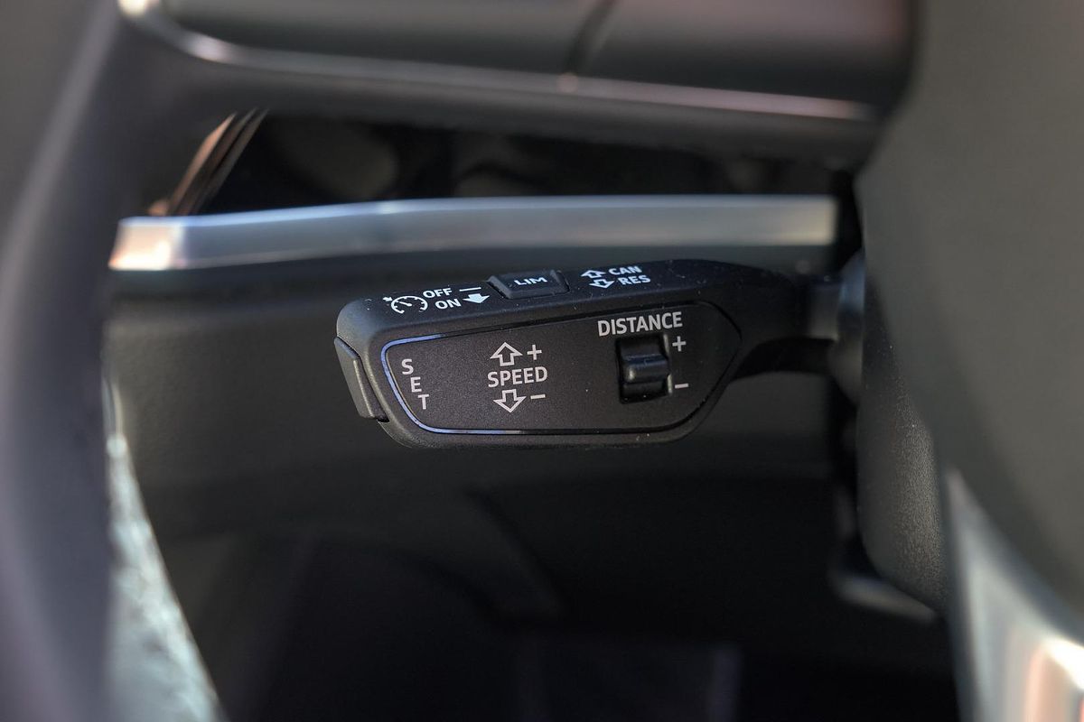 2022 Audi Q3 35 TFSI F3