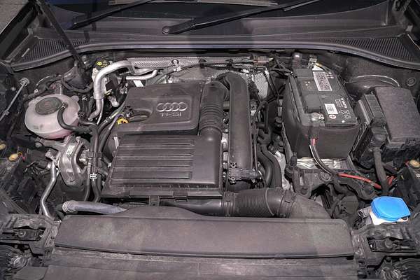 2022 Audi Q3 35 TFSI F3