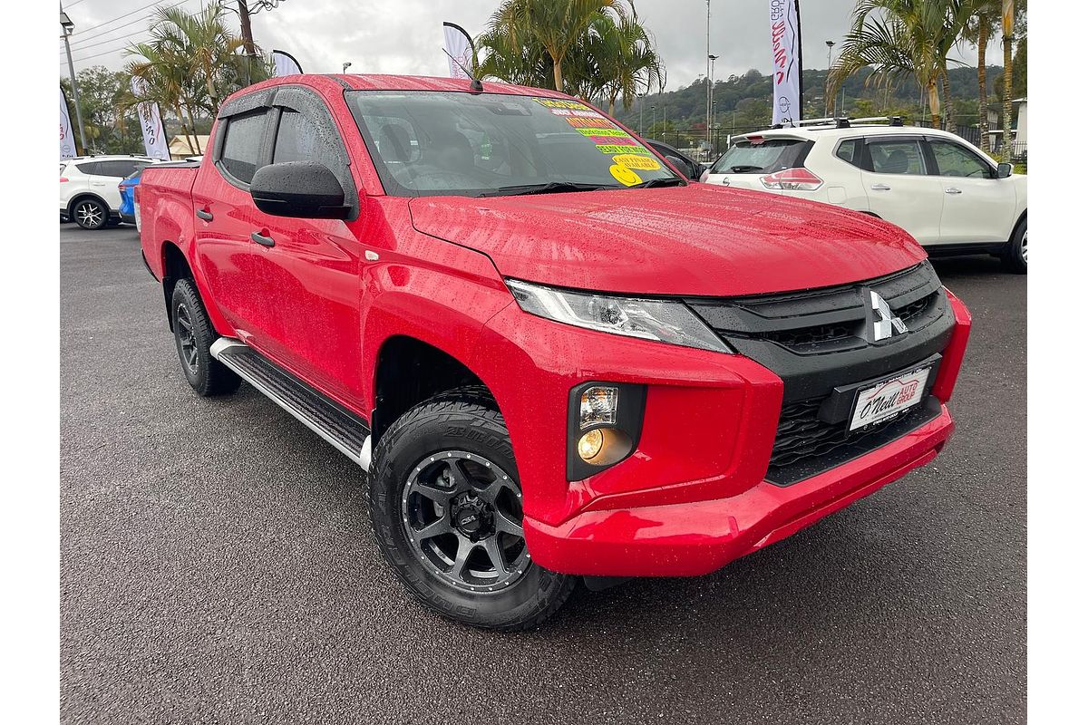 2022 Mitsubishi Triton GLX+ MR 4X4