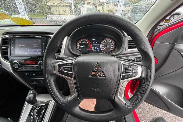 2022 Mitsubishi Triton GLX+ MR 4X4