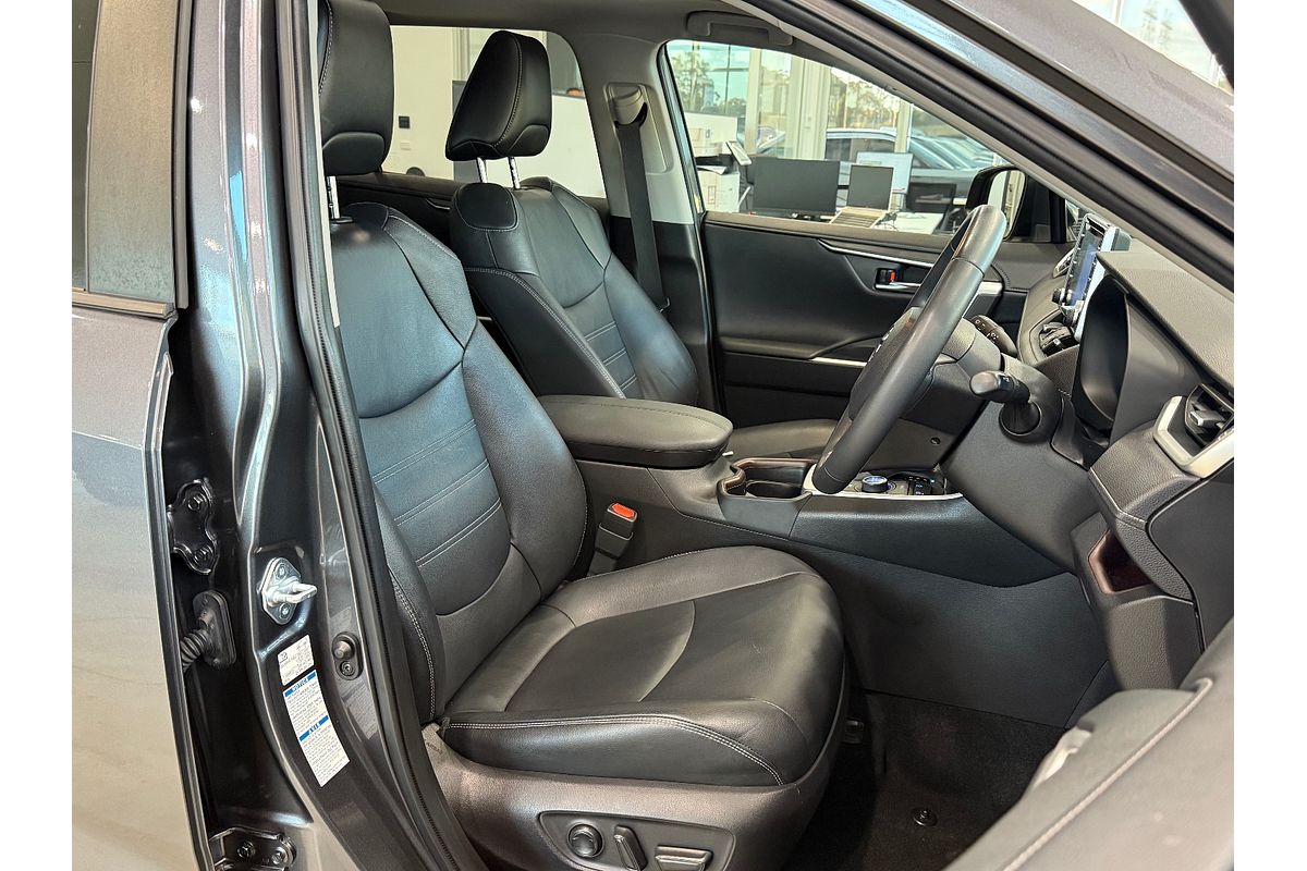 2021 Toyota RAV4 Cruiser AXAH54R