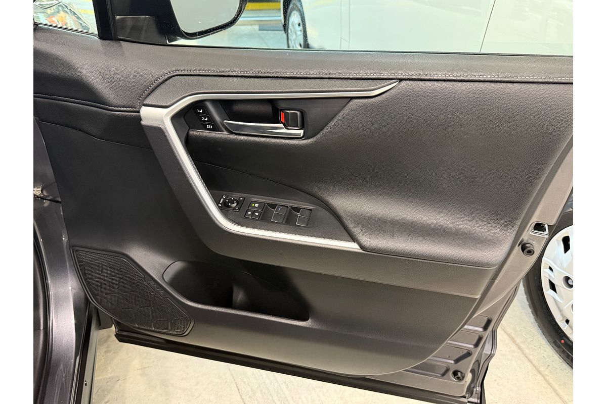 2021 Toyota RAV4 Cruiser AXAH54R