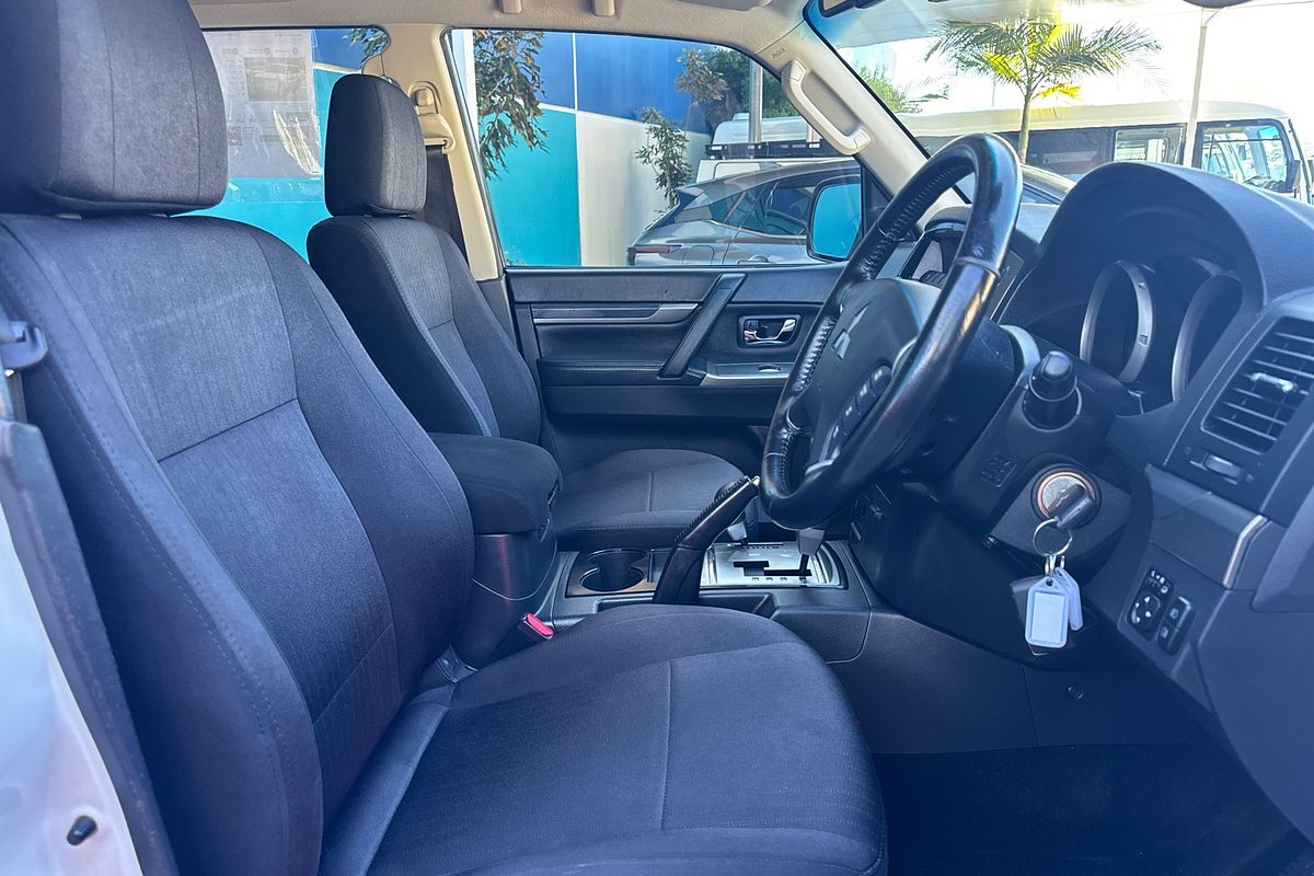 2019 Mitsubishi Pajero GLX NX