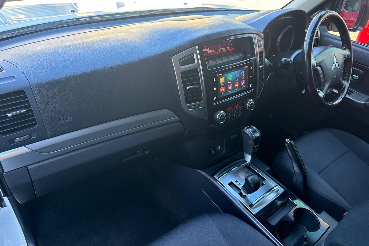 2019 Mitsubishi Pajero GLX NX