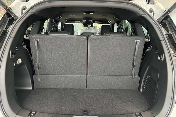 2025 Isuzu MU-X LS-T