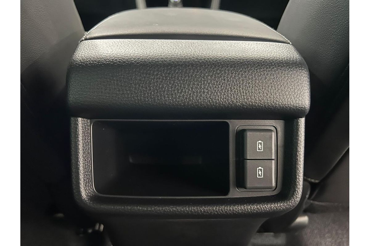 2025 Isuzu MU-X LS-T
