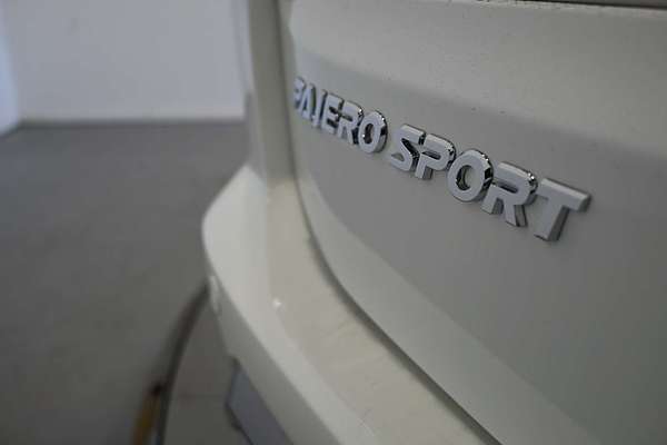 2024 Mitsubishi Pajero Sport GLX QG