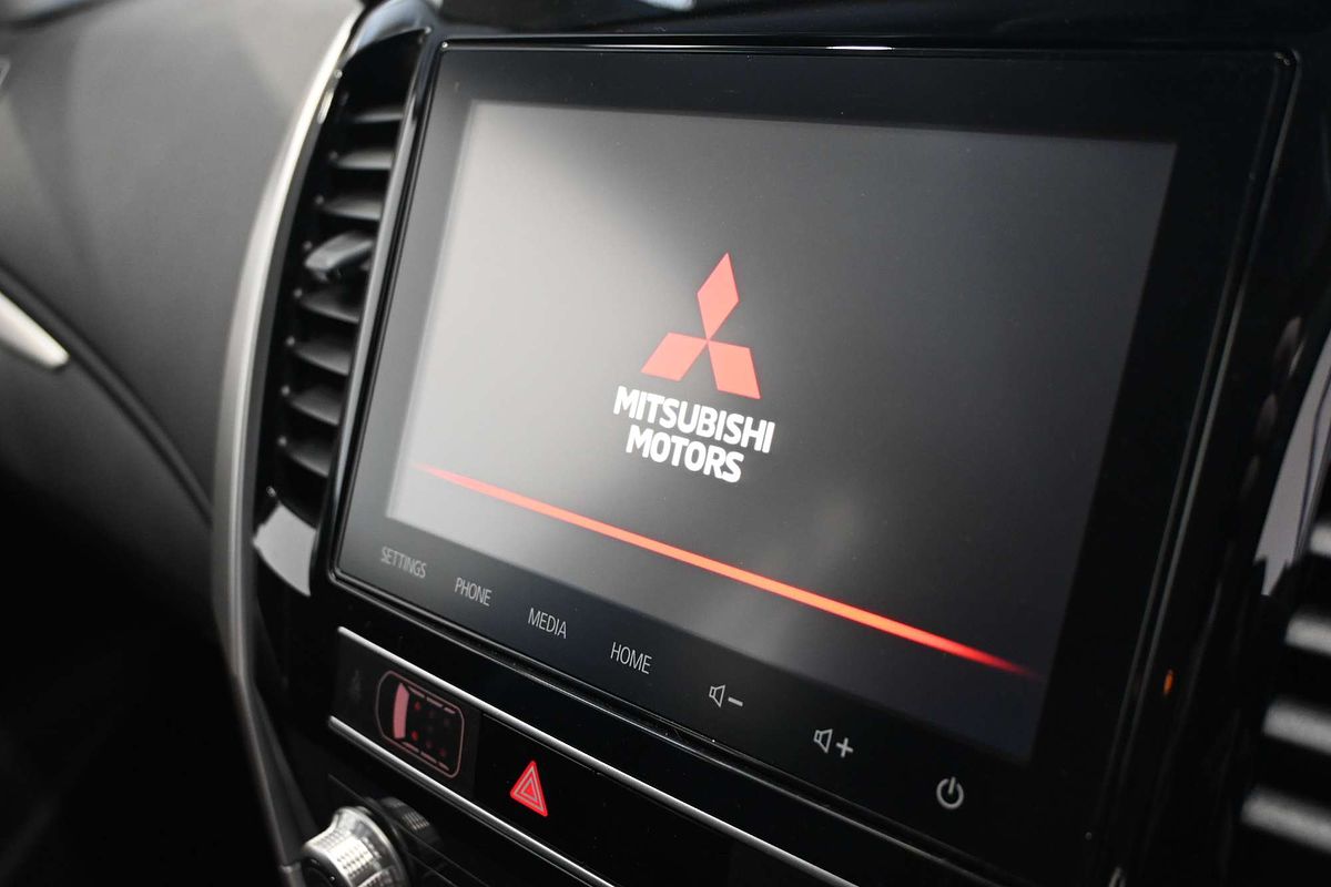 2024 Mitsubishi Pajero Sport GLX QG