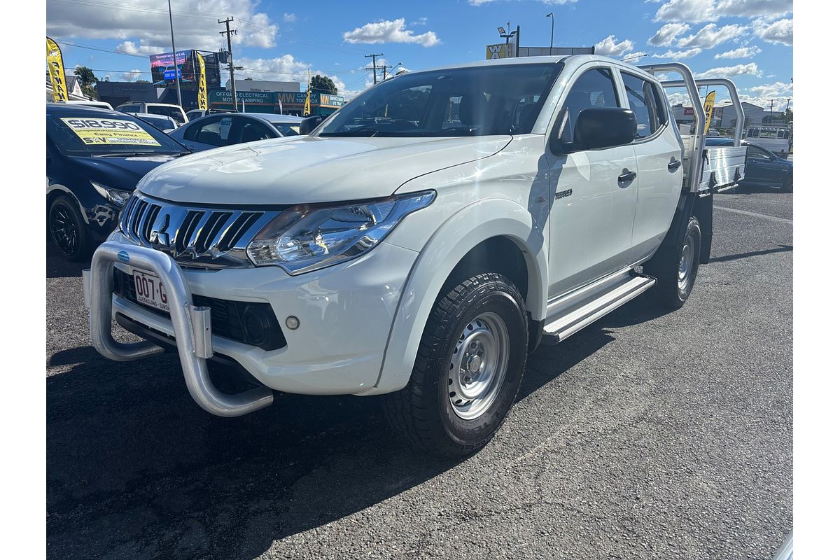 2015 Mitsubishi TRITON GLX MN