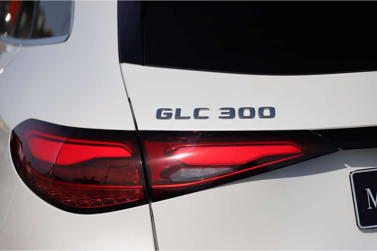 2023 Mercedes-Benz GLC-Class GLC300 X254