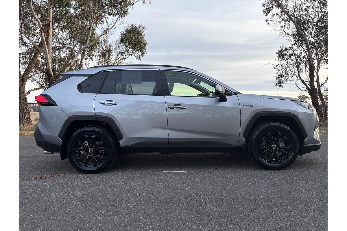 2024 Toyota RAV4 Cruiser AXAH52R