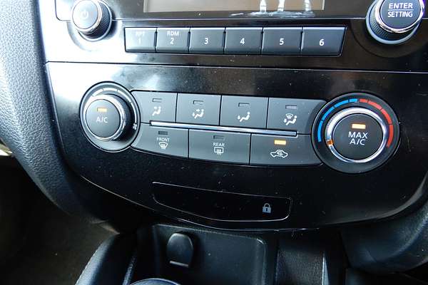 2015 Nissan QASHQAI ST J11