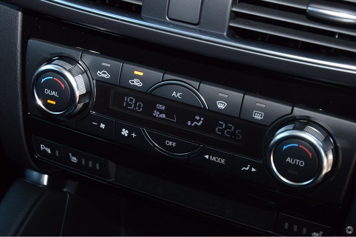 2015 Mazda CX-5 Grand Touring KE Series 2