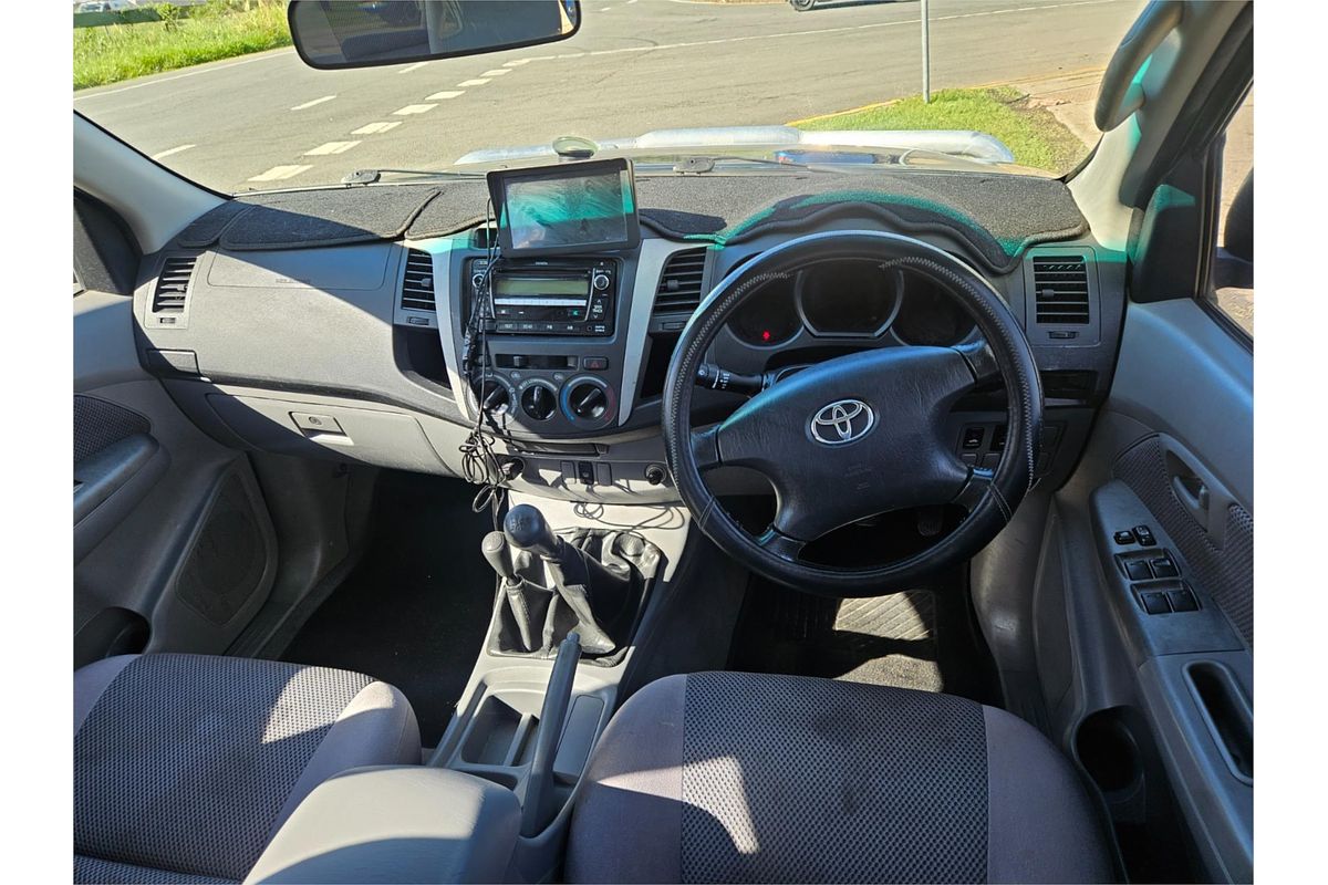 2007 Toyota Hilux SR5 GGN25R 4X4