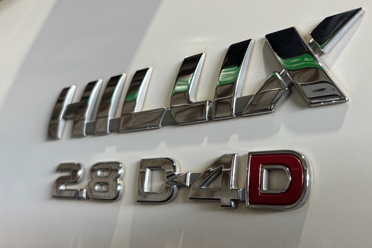 2018 Toyota Hilux SR GUN126R
