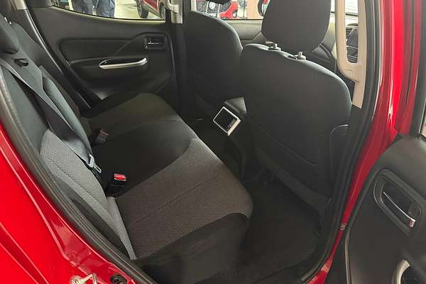 2020 Mitsubishi Triton GLS MR 4X4