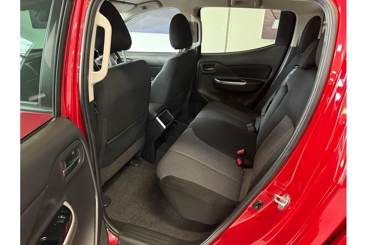2020 Mitsubishi Triton GLS MR 4X4