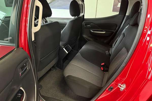 2020 Mitsubishi Triton GLS MR 4X4