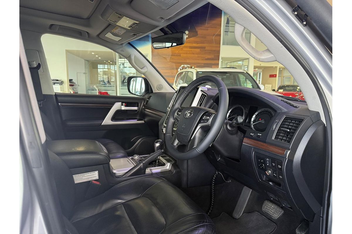 2020 Toyota Landcruiser VX VDJ200R