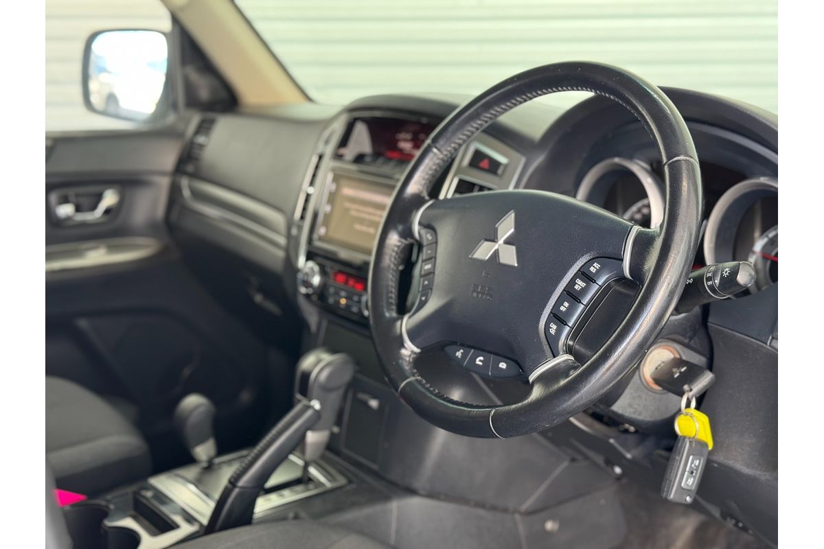 2019 Mitsubishi Pajero GLX NX
