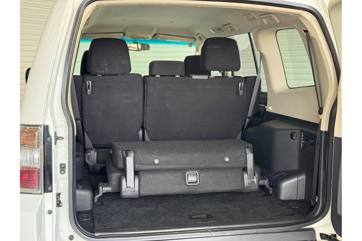 2019 Mitsubishi Pajero GLX NX