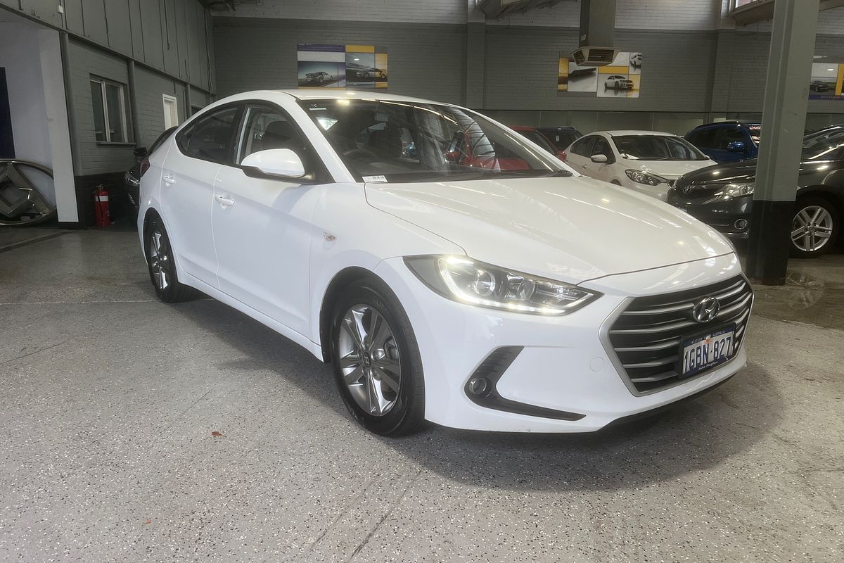 2016 Hyundai Elantra Active AD