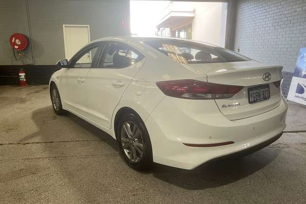 2016 Hyundai Elantra Active AD