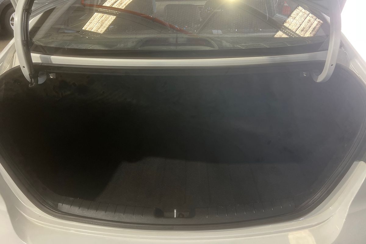 2016 Hyundai Elantra Active AD