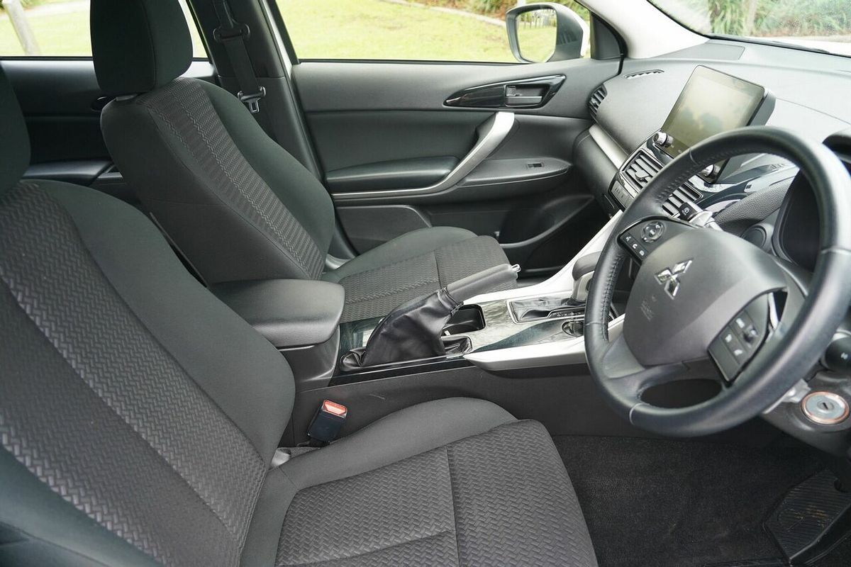 2021 Mitsubishi Eclipse Cross ES YB