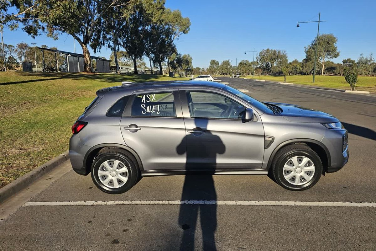 2025 Mitsubishi ASX GS XD