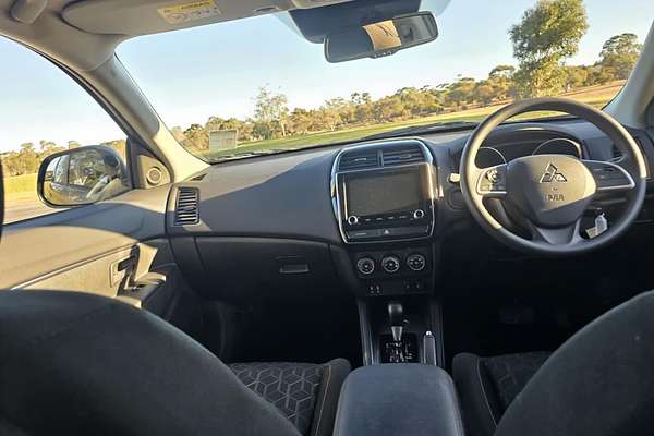 2025 Mitsubishi ASX GS XD