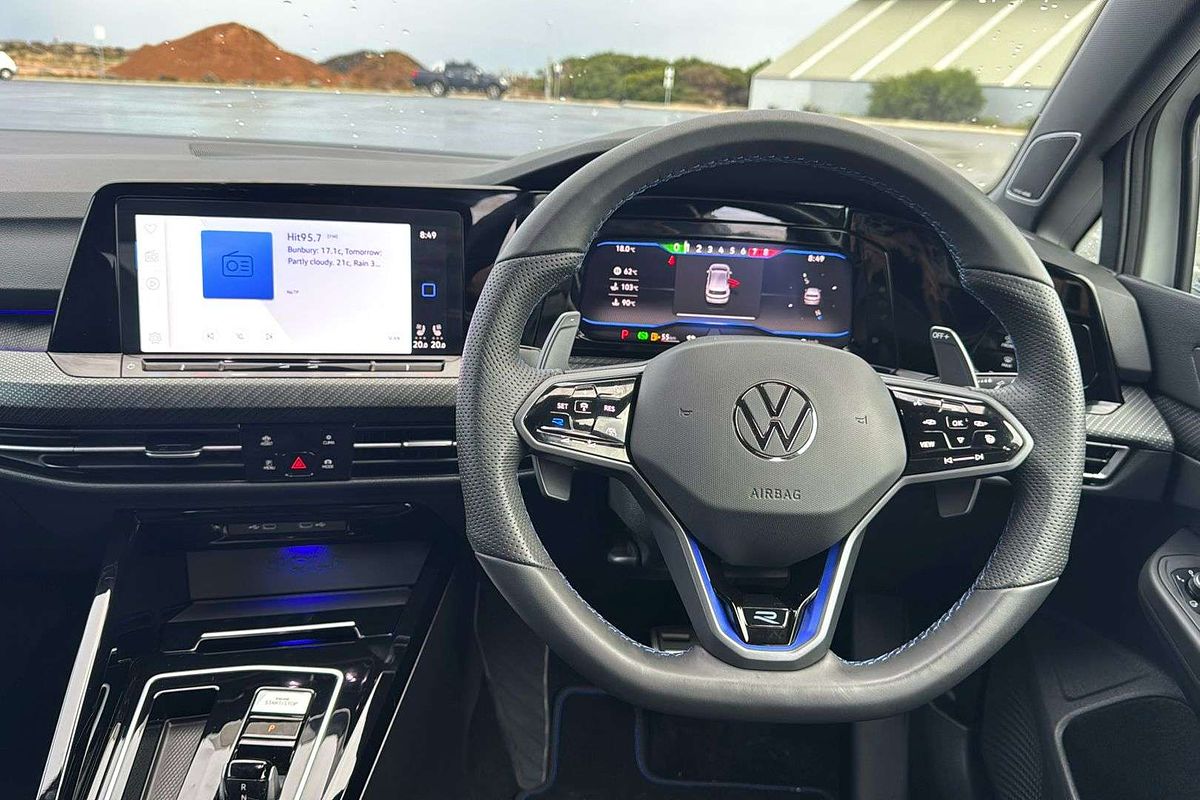 2024 Volkswagen Golf R 8