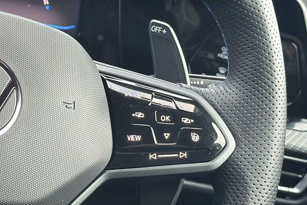 2024 Volkswagen Golf R 8
