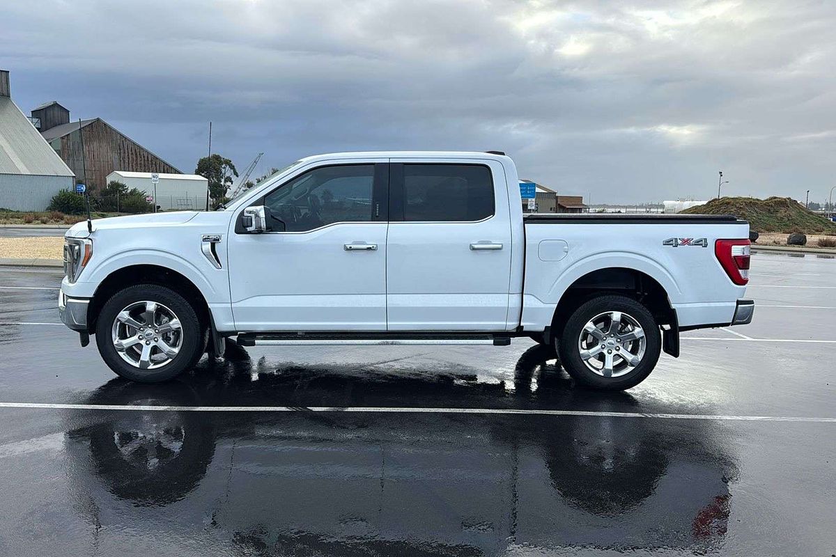 2023 Ford F-150 XLT 4X4 SWB