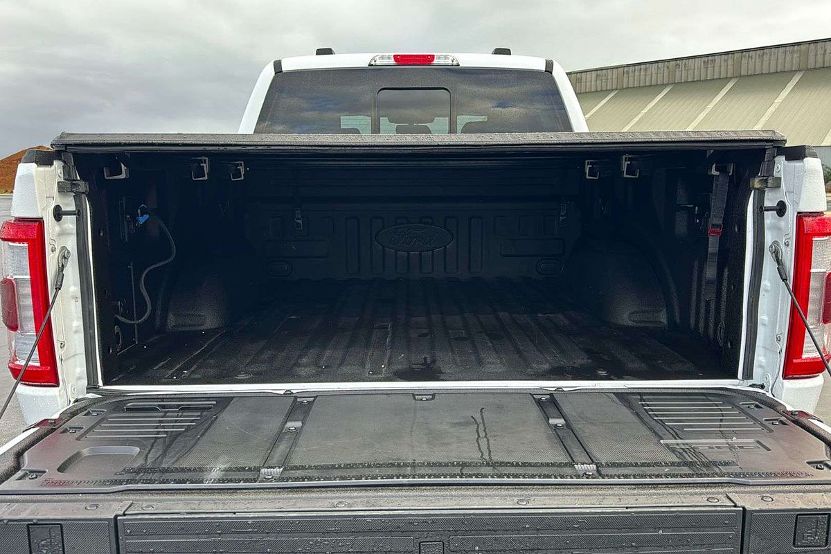 2023 Ford F-150 XLT 4X4 SWB