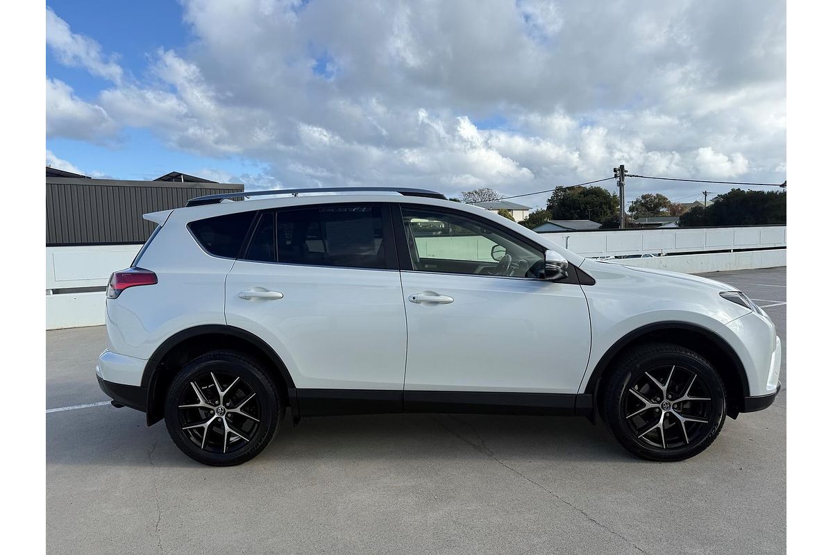 2018 Toyota RAV4 GXL ZSA42R
