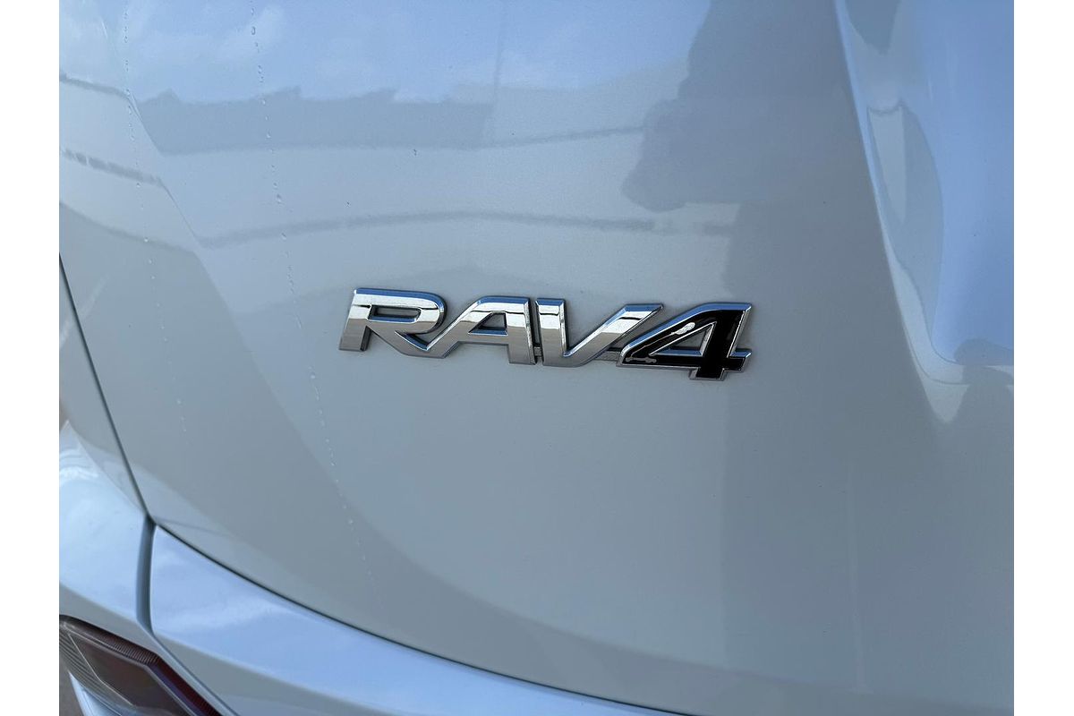 2018 Toyota RAV4 GXL ZSA42R