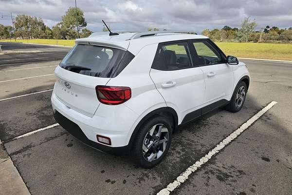 2025 Hyundai Venue Active QX.V5
