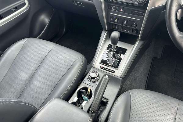 2023 Mitsubishi Triton GSR MR 4X4