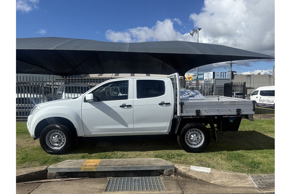 2016 Isuzu D-MAX SX High Ride Rear Wheel Drive