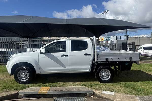 2016 Isuzu D-MAX SX High Ride Rear Wheel Drive