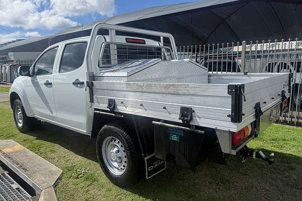 2016 Isuzu D-MAX SX High Ride Rear Wheel Drive