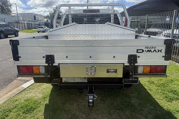 2016 Isuzu D-MAX SX High Ride Rear Wheel Drive