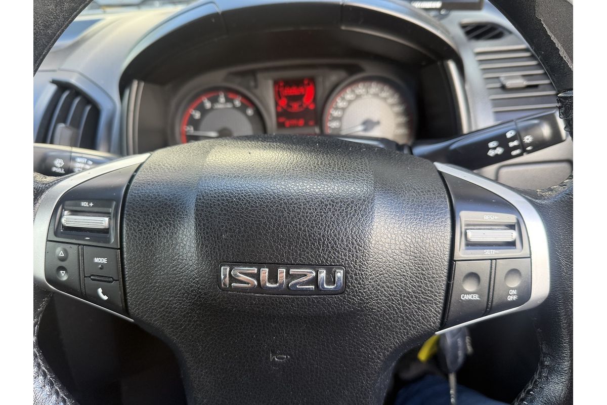 2016 Isuzu D-MAX SX High Ride Rear Wheel Drive
