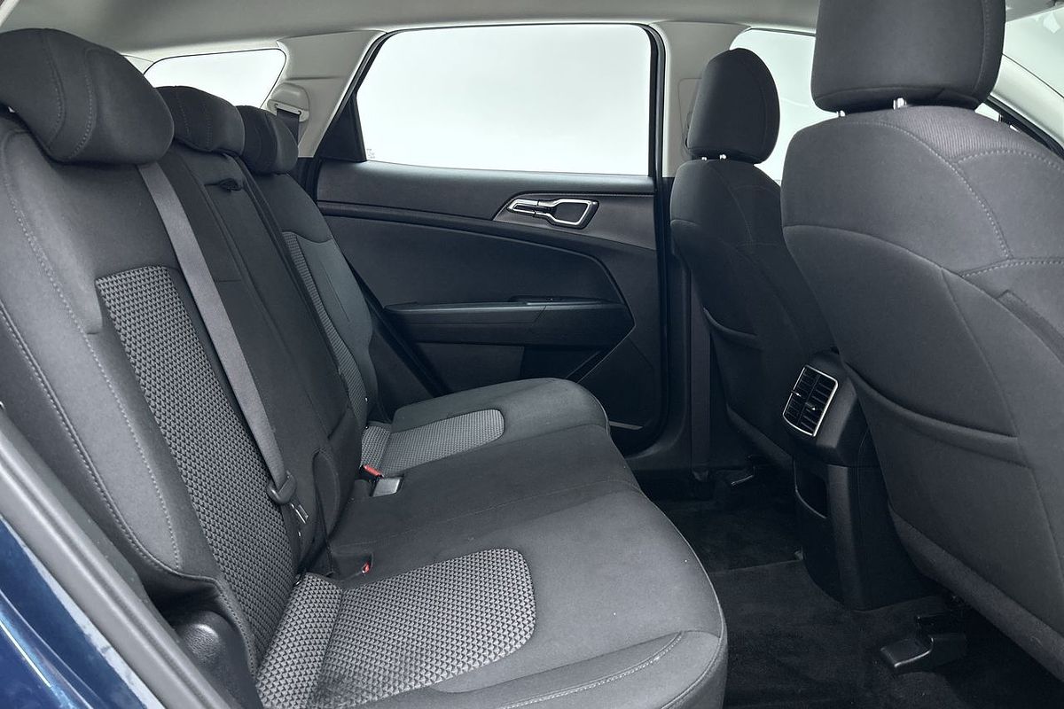 2023 Kia Sportage S NQ5