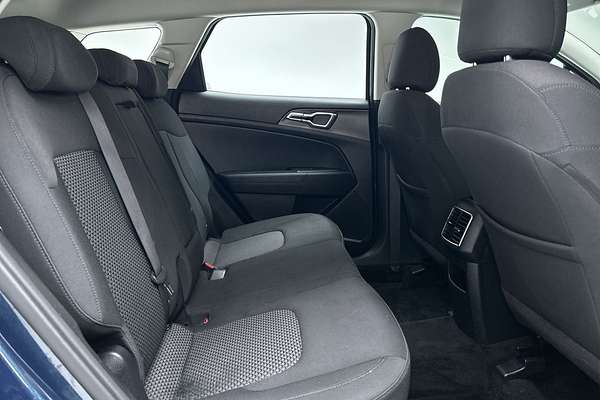 2023 Kia Sportage S NQ5