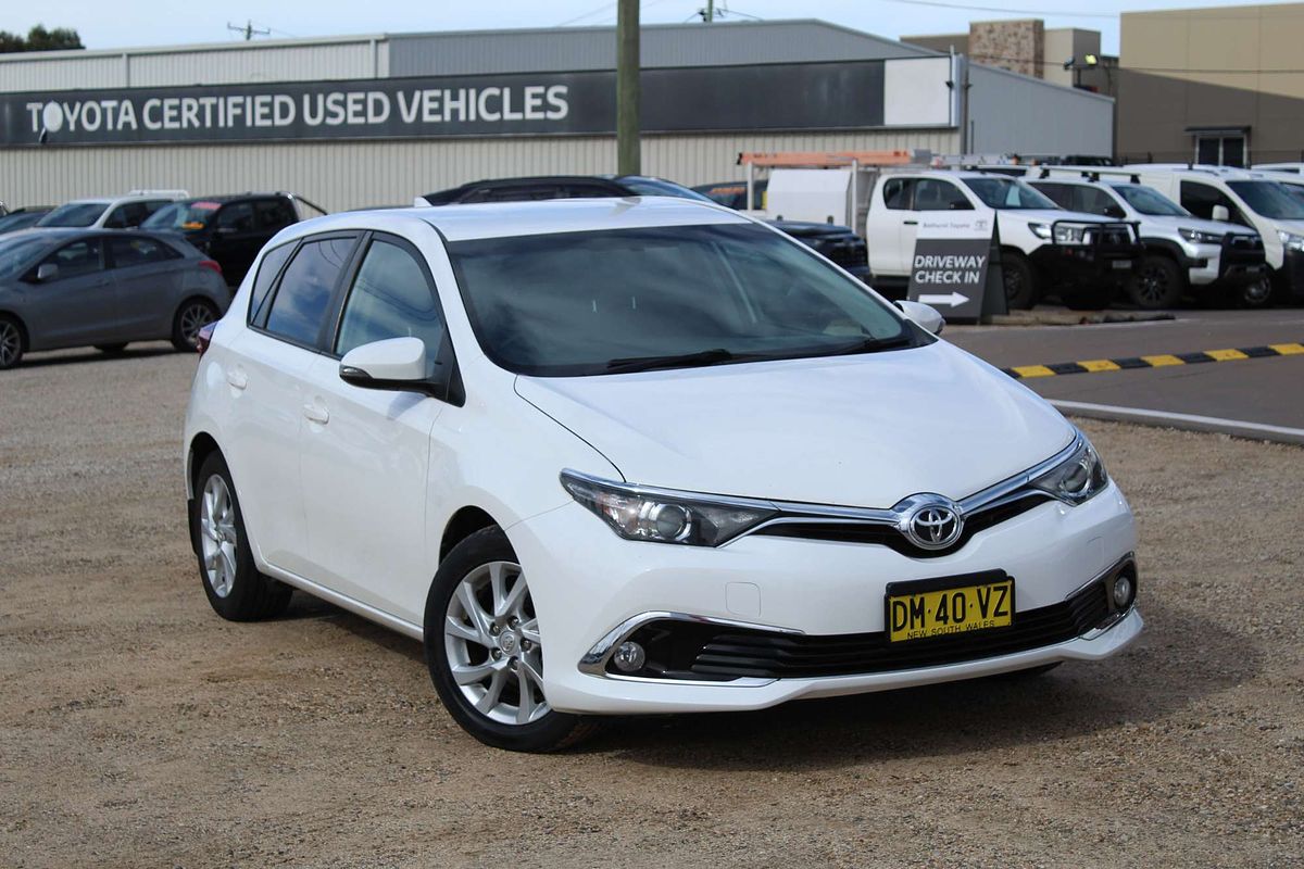 2018 Toyota Corolla Ascent Sport ZRE182R