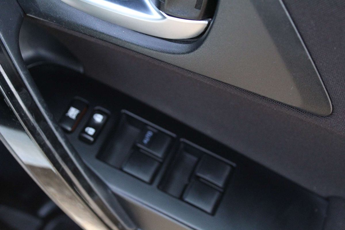 2018 Toyota Corolla Ascent Sport ZRE182R