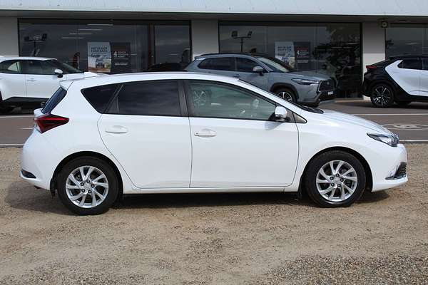 2018 Toyota Corolla Ascent Sport ZRE182R