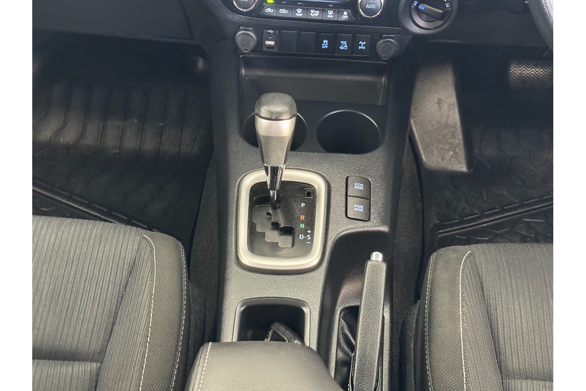 2019 Toyota Hilux SR5 GUN126R 4X4